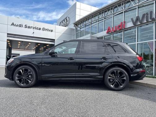 2026 Audi Q7 55 Premium Plus