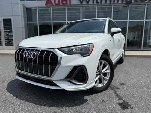 2022 Audi Q3 45 S line Premium