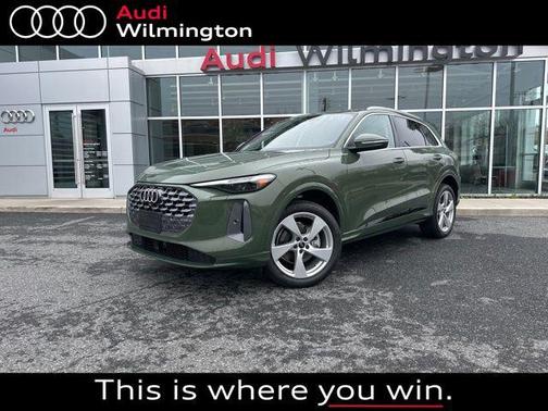 District Green Metallic 2026 Audi Q5 Premium Plus TFSI quattro S tronic