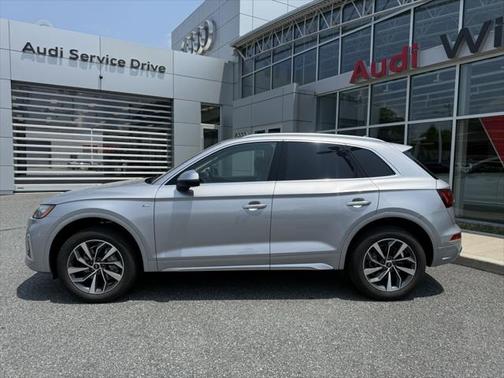 2025 Audi Q5 45 S line Premium Plus