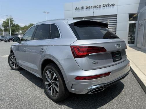 2025 Audi Q5 45 S line Premium Plus