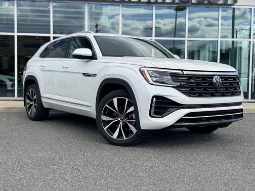 Opal White Pearl 2024 Volkswagen Atlas Cross Sport 2.0T SEL Premium