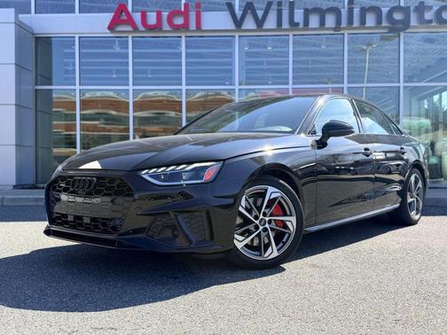 2023 Audi A4 45 S line Premium Plus