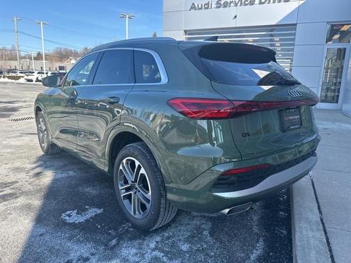 2025 Audi Q5 Premium Plus TFSI quattro S tronic