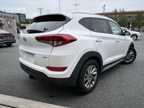 2018 Hyundai TUCSON SEL Plus
