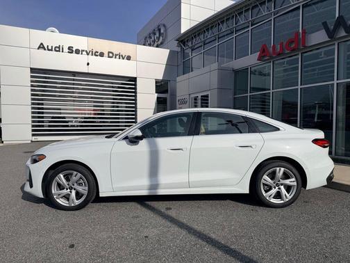 2025 Audi A5 Premium Plus TFSI quattro S tronic