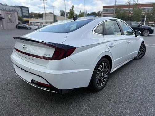 2021 Hyundai SONATA Limited 2.0T