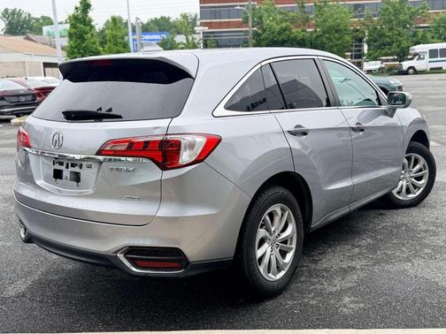 Lunar Silver Metallic 2017 Acura RDX Base