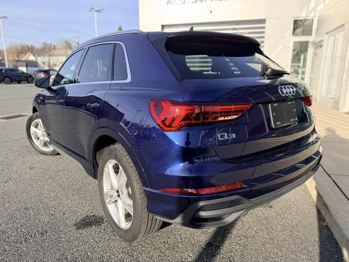 2023 Audi Q3 Premium 45 TFSI S line quattro Tiptronic