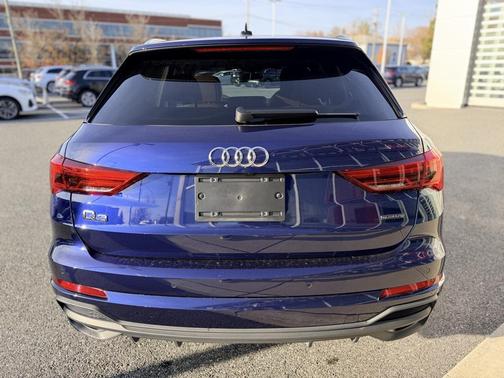 2023 Audi Q3 Premium 45 TFSI S line quattro Tiptronic