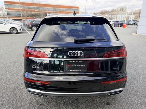 2024 Audi Q5 45 S line Premium Plus