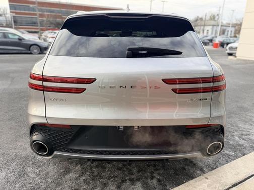 2025 Genesis GV70 3.5T AWD Sport