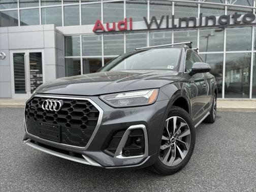 2023 Audi Q5 45 S line Premium