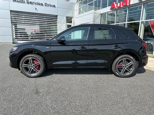 2025 Audi Q5 55 S line Premium Plus