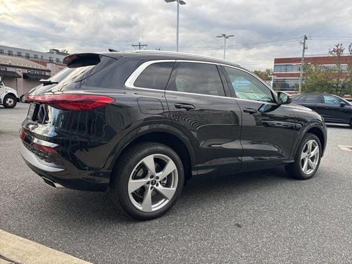 2025 Audi Q5 Premium Plus TFSI quattro S tronic