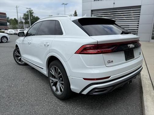 2021 Audi Q8 55 Premium Plus