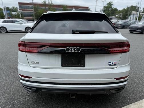 2021 Audi Q8 55 Premium Plus