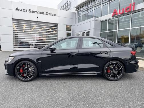 2024 Audi RS 3 TFSI quattro S tronic
