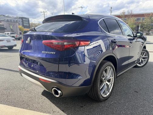 2019 Alfa Romeo Stelvio Ti Lusso