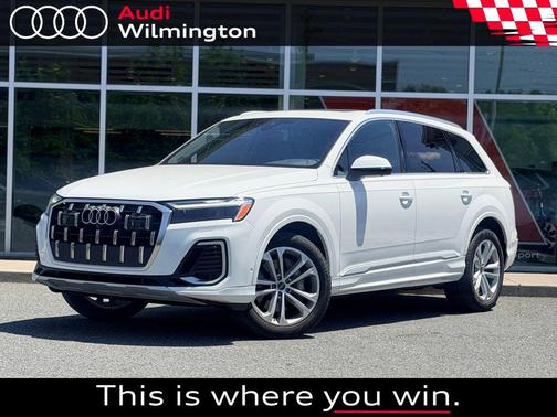 Carrara White 2025 Audi Q7 55 Premium Plus