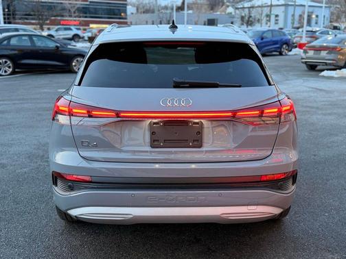 2023 Audi Q4 e-tron Premium Plus 40 RWD