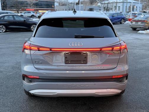2023 Audi Q4 e-tron Premium Plus 40 RWD