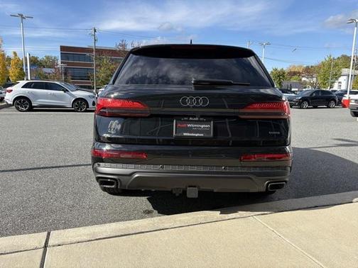 2026 Audi Q7 55 Premium Plus