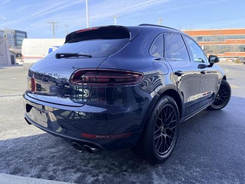 2017 Porsche Macan GTS
