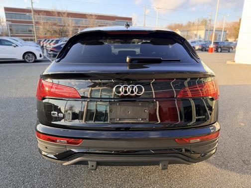 2023 Audi Q5 45 S line Premium Plus