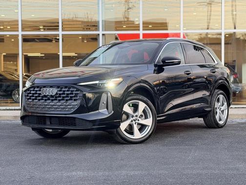 2025 Audi Q5 Premium Plus TFSI quattro S tronic