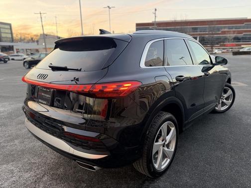 2025 Audi Q5 Premium Plus TFSI quattro S tronic