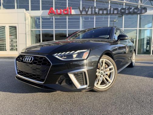 2022 Audi A4 45 S line Premium Plus
