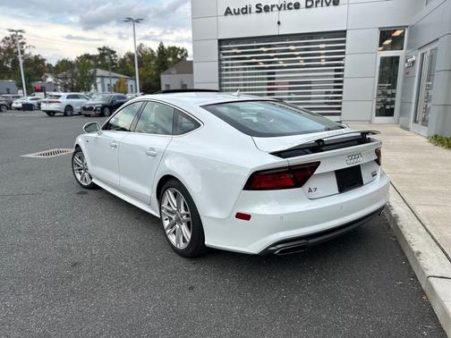 Photo 3 of 32 of 2017 Audi A7 3.0T Premium Plus