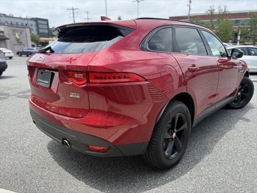 2017 Jaguar F-PACE 35t Premium