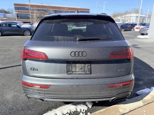 2023 Audi Q5 45 S line Premium Plus