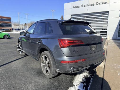 2023 Audi Q5 45 S line Premium Plus