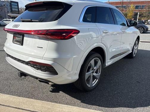 2025 Audi Q5 Premium Plus TFSI quattro S tronic