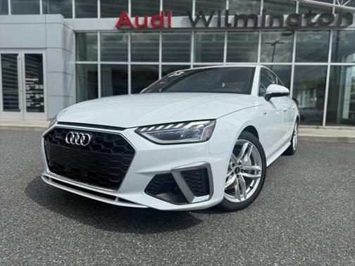 2022 Audi A4 45 S line Premium Plus
