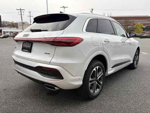 2025 Audi Q5 Premium Plus TFSI quattro S tronic