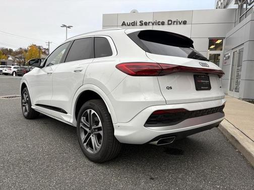 2025 Audi Q5 Premium Plus TFSI quattro S tronic
