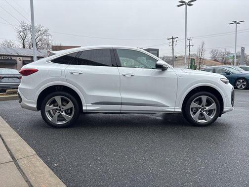 2025 Audi Q5 Premium Plus TFSI quattro S tronic