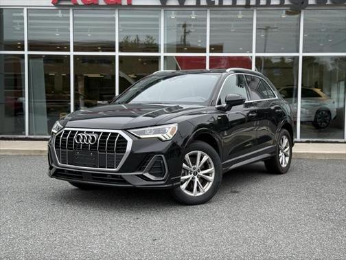 2024 Audi Q3 Premium 45 TFSI S line quattro Tiptronic