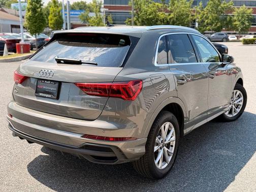 Chronos Gray Metallic 2025 Audi Q3 Premium 45 TFSI S line quattro Tiptronic