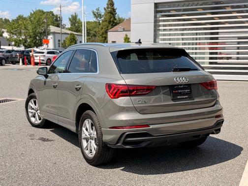 Chronos Gray Metallic 2025 Audi Q3 Premium 45 TFSI S line quattro Tiptronic