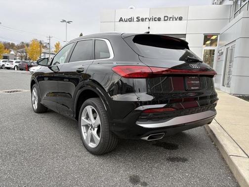 2025 Audi Q5 Premium Plus TFSI quattro S tronic