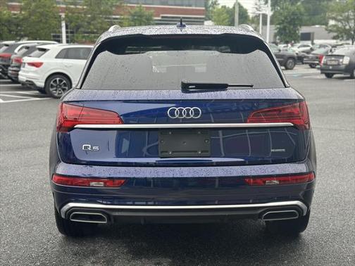 2022 Audi Q5 45 S line Premium Plus