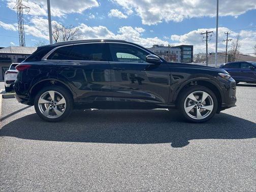 2026 Audi Q5 Premium Plus TFSI quattro S tronic