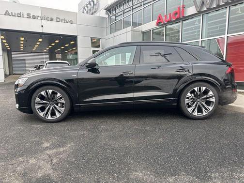 2026 Audi Q8 55 Premium Plus