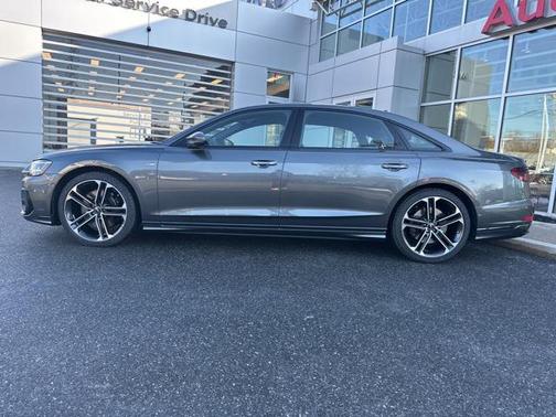 2026 Audi A8 55 TFSI quattro Tiptronic