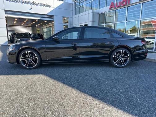 2026 Audi A8 55 TFSI quattro Tiptronic